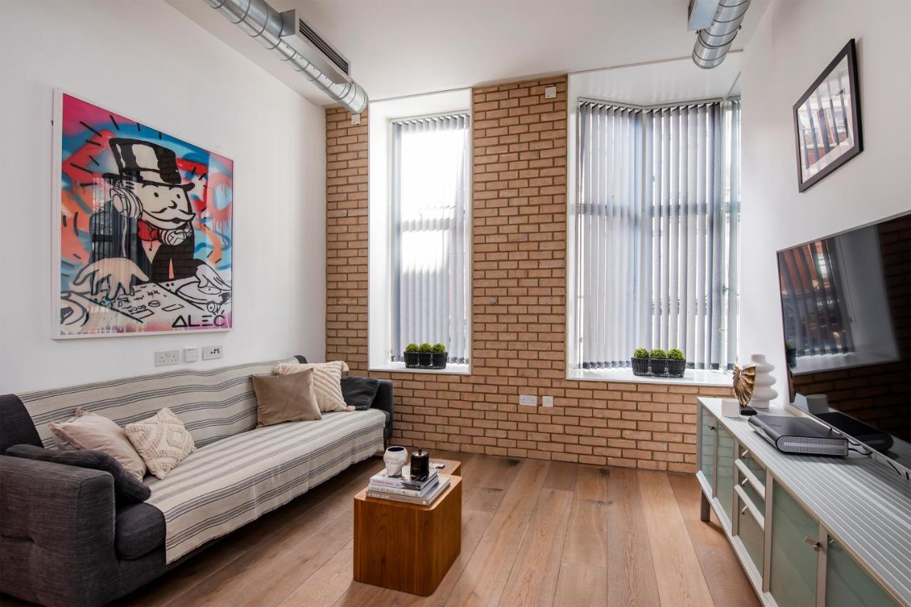 Apartment Oxford Street -west End-great Location *